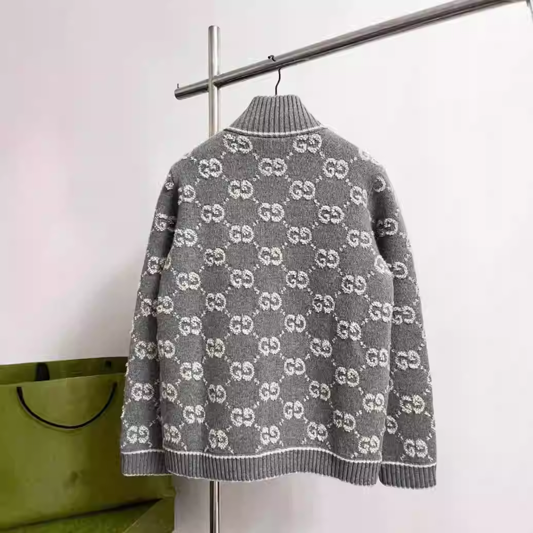 GG Cardigan